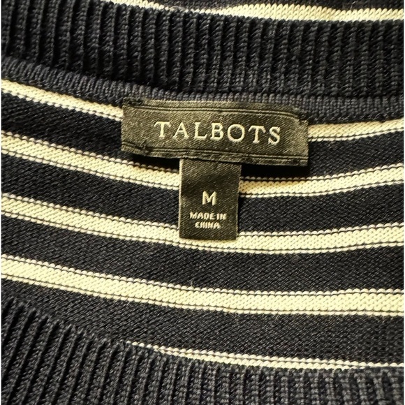 Talbots Lightweight Crewneck Sweater M - Picture 3 of 5